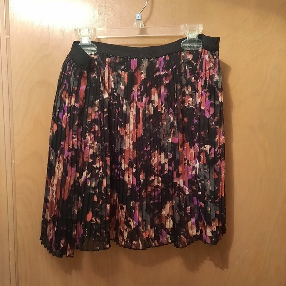 Cute floral skirt
